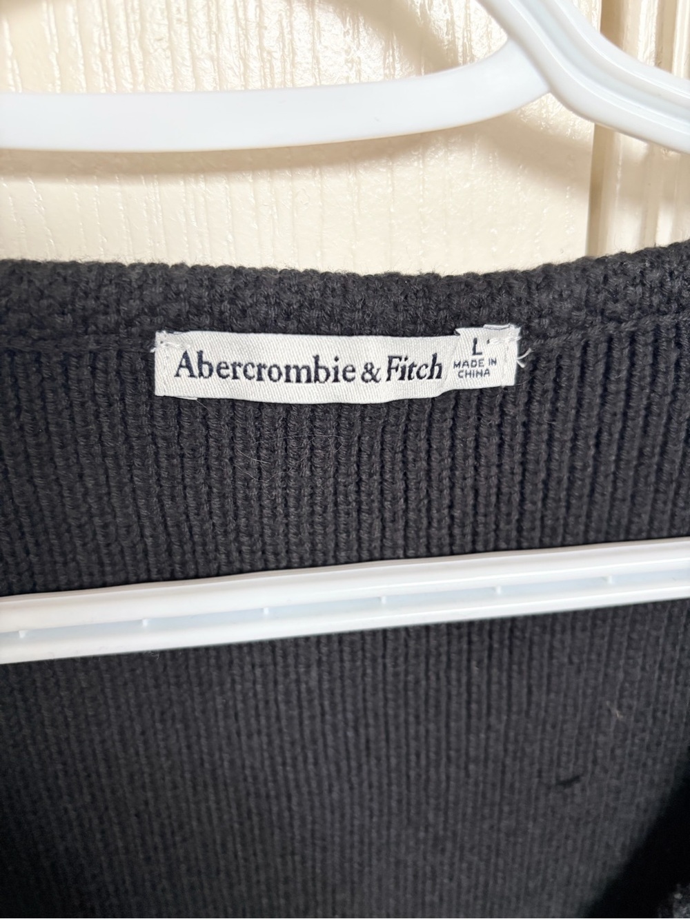 Abercrombie & Fitch Black and Striped Set Ribbed Knit Vest with Button Detail - Picture 3 of 8